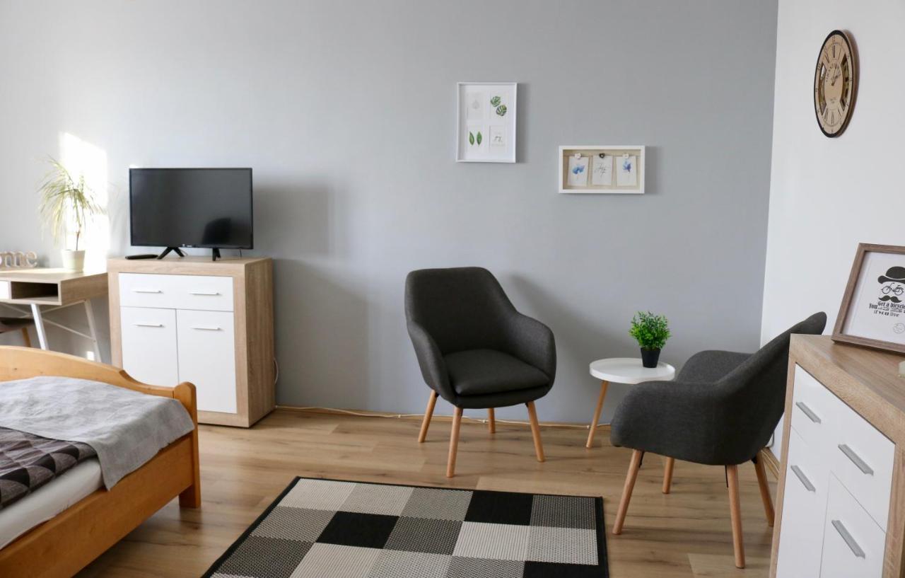 Levendula Apartman Pécs Exterior foto